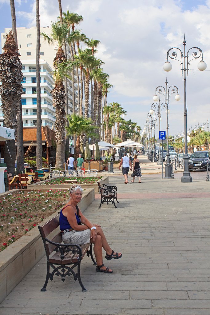 03-Larnaca Boulevard.jpg - Larnaca Boulevard